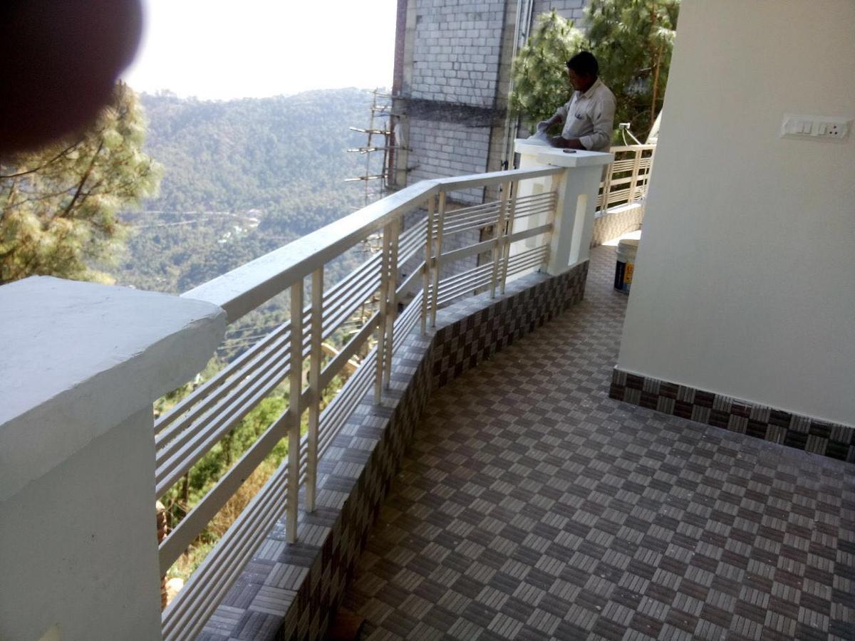 Valley View Barog Dagshai Екстериор снимка